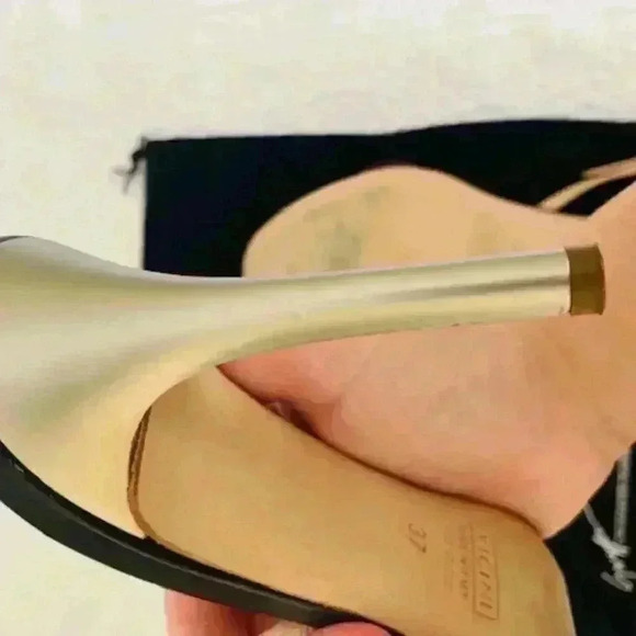 Guiseppe Zanotti Sandals beaded sandals - Picture 6 of 9